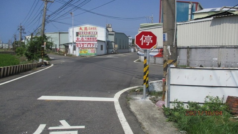 交通局強化無號誌路口標誌標線　建立路口停讓觀念