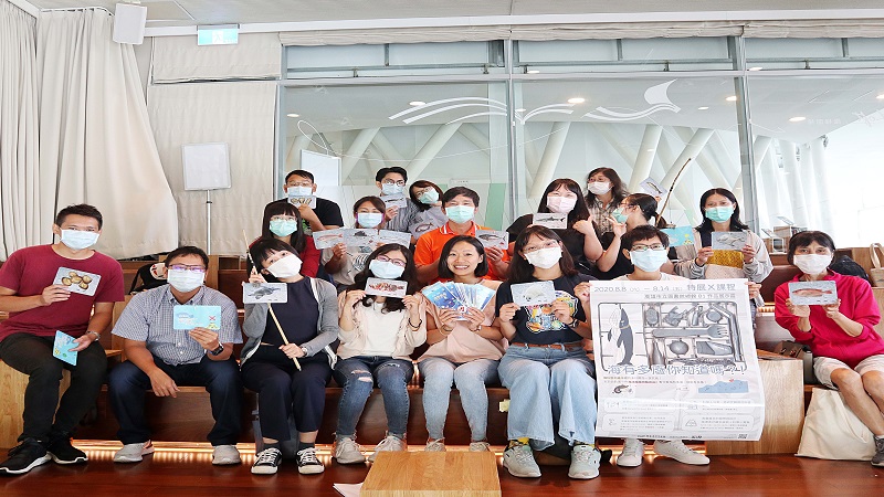 『海有多廢你知道嗎?』　來高市圖與「海廢創意裝置」打卡照