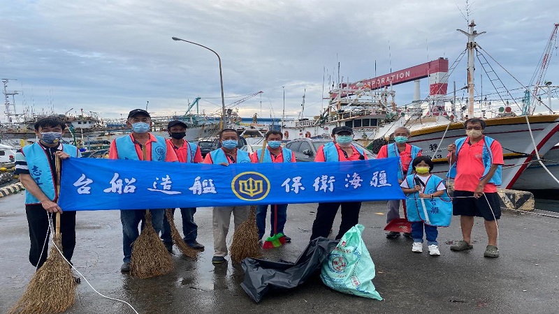 台船公司與高市小船舢舨海釣協會合辦　「珍惜資源、永續漁業」活動