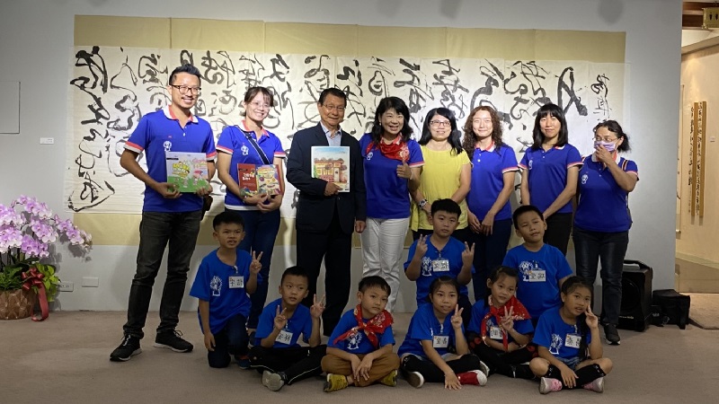 高市六龜新威國小與帕莎蒂娜的麵包情緣　開啟閱讀感恩之旅