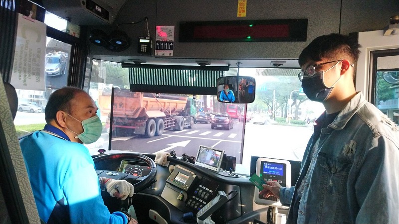 高市111年優良職業汽車駕駛人選拔報名開跑　請職業汽車駕駛朋友踴躍參加