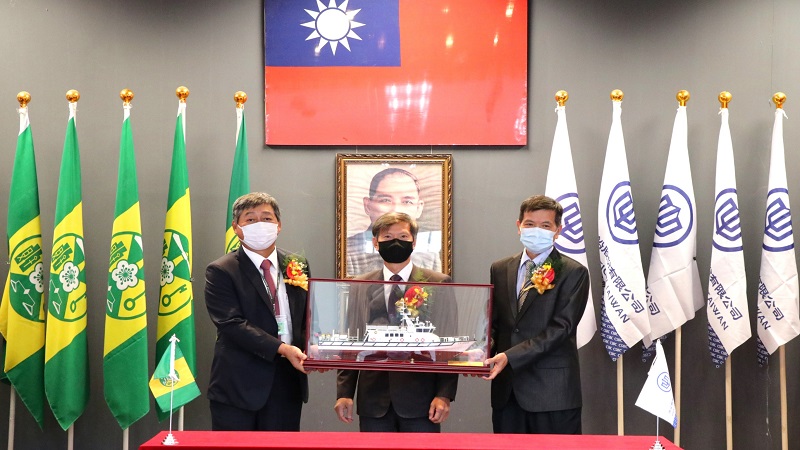 台船公司承造財政部關務署　100噸級巡緝艇「海隆艇」交船典禮