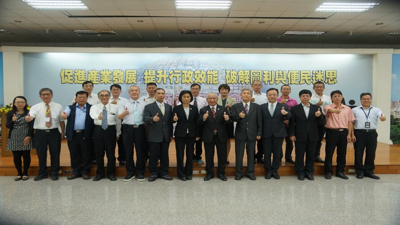 中油宏南活動中心舉辦經濟部「破解圖利與便民迷思」廠商座談會　獲熱烈迴響