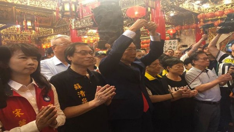 郭台銘承諾　若當選總統，高鐵、高捷延伸至屏東