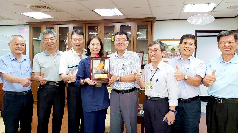 高市勞工局大讚台電　幸福企業勞資和諧模範生