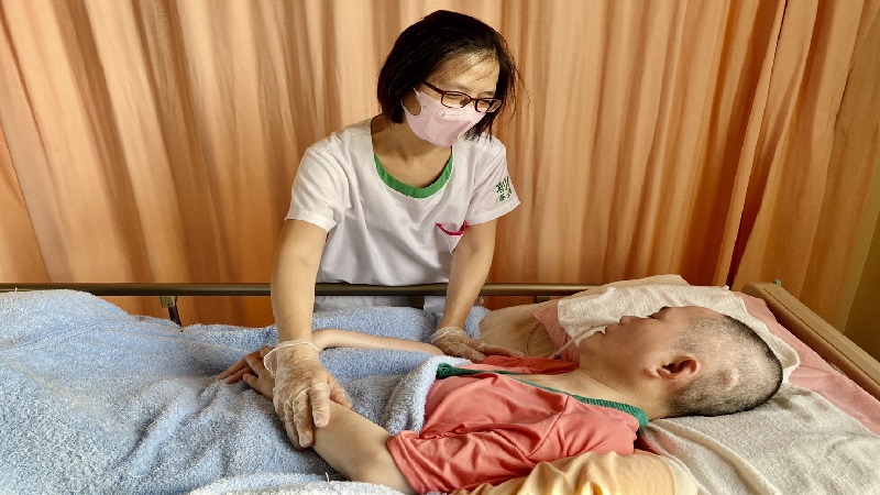 照護植物人的天使　在這裡我感覺被需要