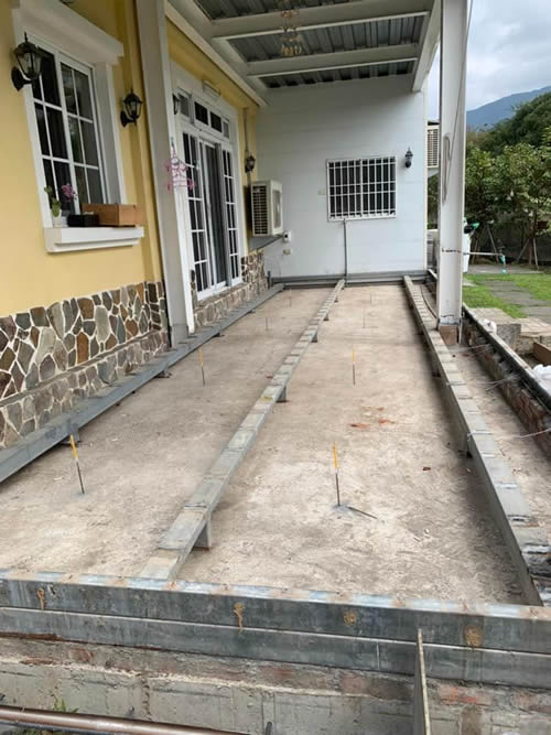 農舍翻修 : 屏東房屋翻修-地板鋪設